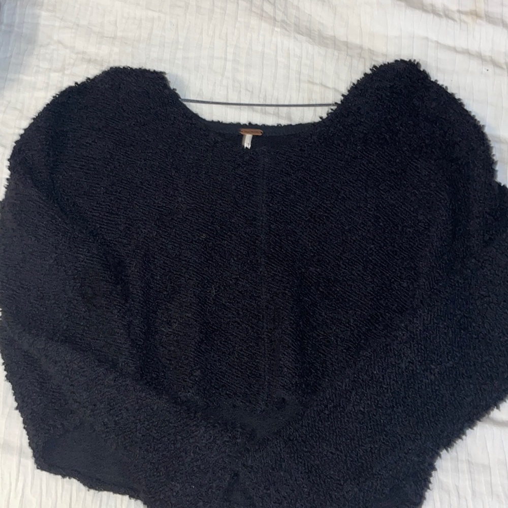 Black free people sweater